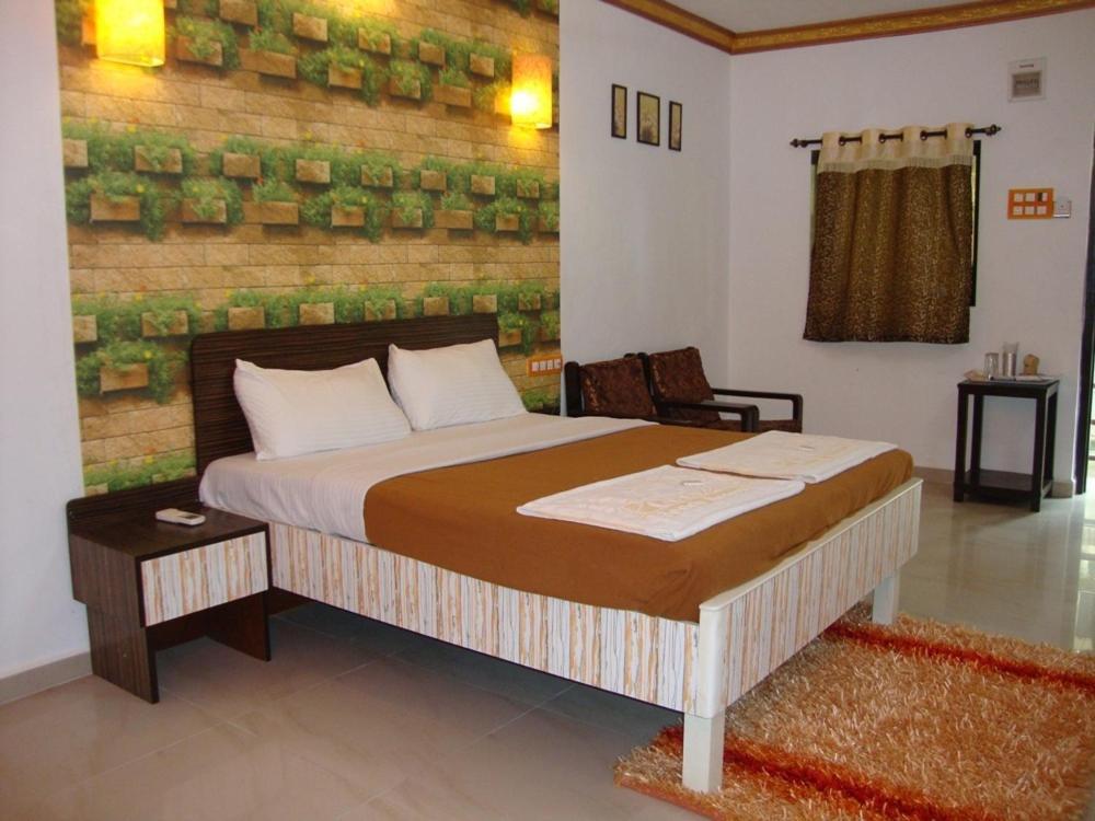 Pali Beach Resort Malad Номер фото
