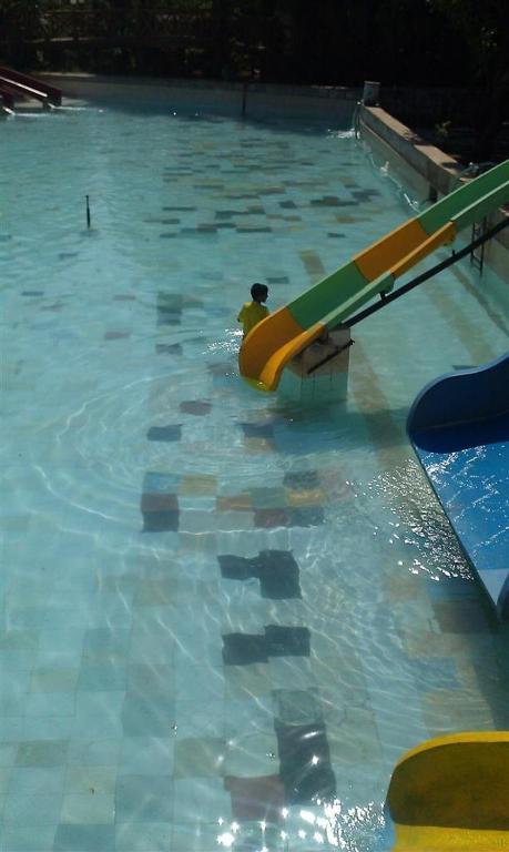 Pali Beach Resort Malad Экстерьер фото